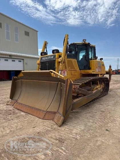 Used Komatsu Dozer